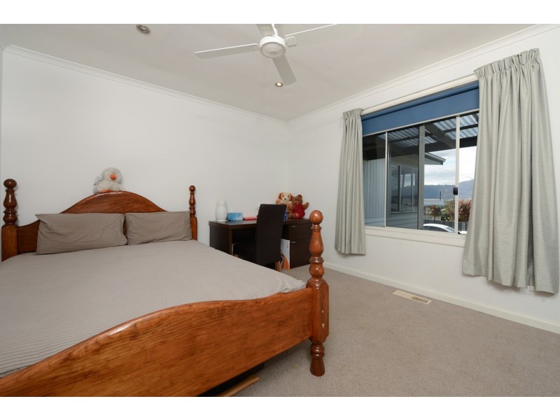 21 Catherine Street, Berriedale TAS 7011