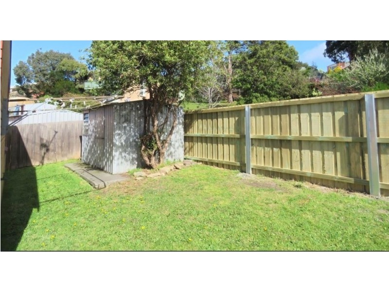 2/10 Opal Drive, Blackmans Bay TAS 7052