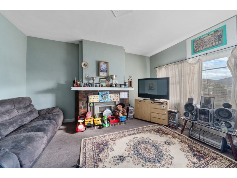 17 Humphrey Street, Glenorchy TAS 7010