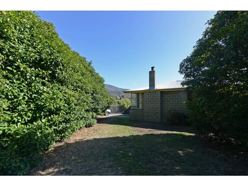 16 Stansbury Street, Glenorchy TAS 7010