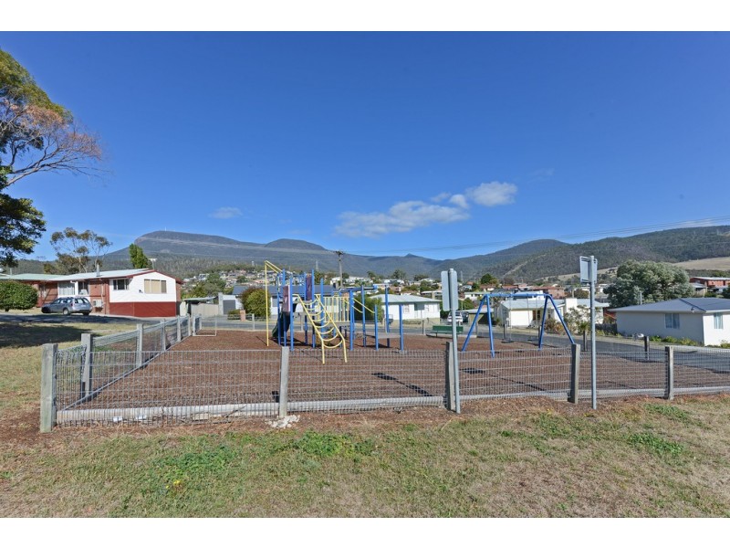 16 Stansbury Street, Glenorchy TAS 7010