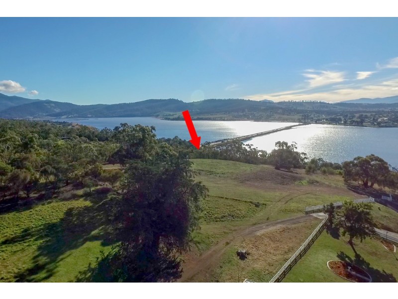 17 Dickenson Drive, Granton TAS 7030
