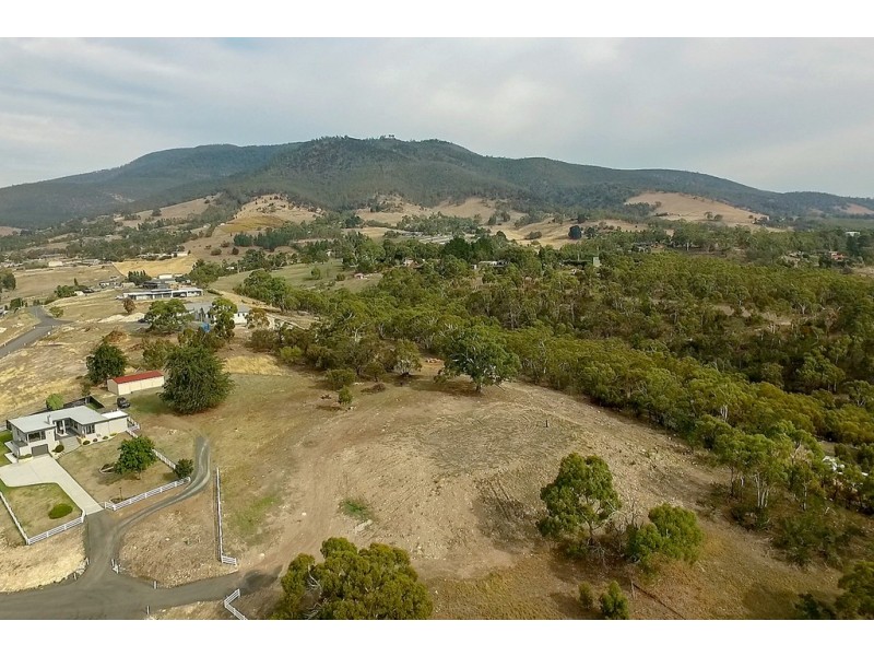 17 Dickenson Drive, Granton TAS 7030