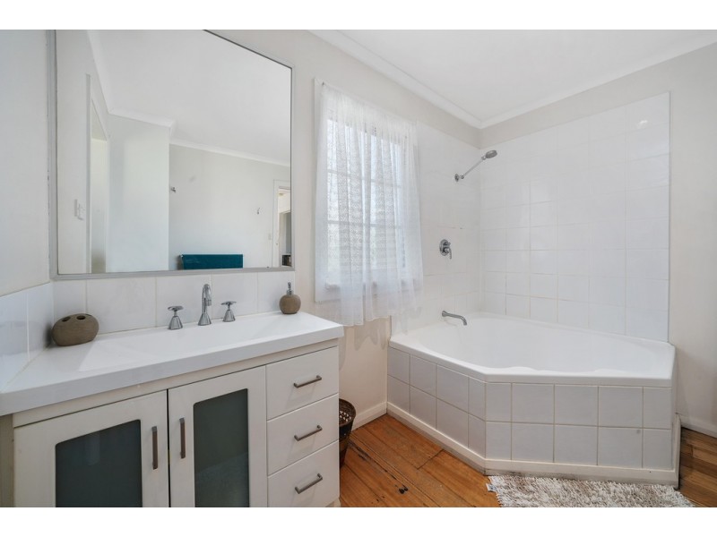 5 Turriff Lodge Drive, New Norfolk TAS 7140