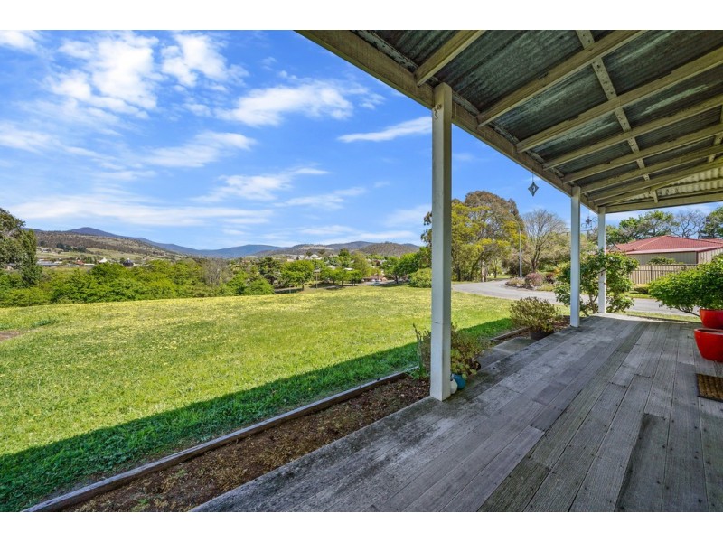 5 Turriff Lodge Drive, New Norfolk TAS 7140