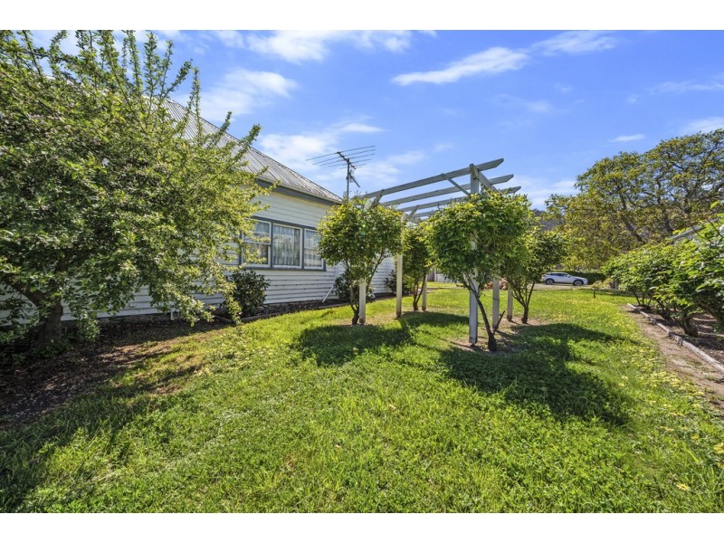 5 Turriff Lodge Drive, New Norfolk TAS 7140