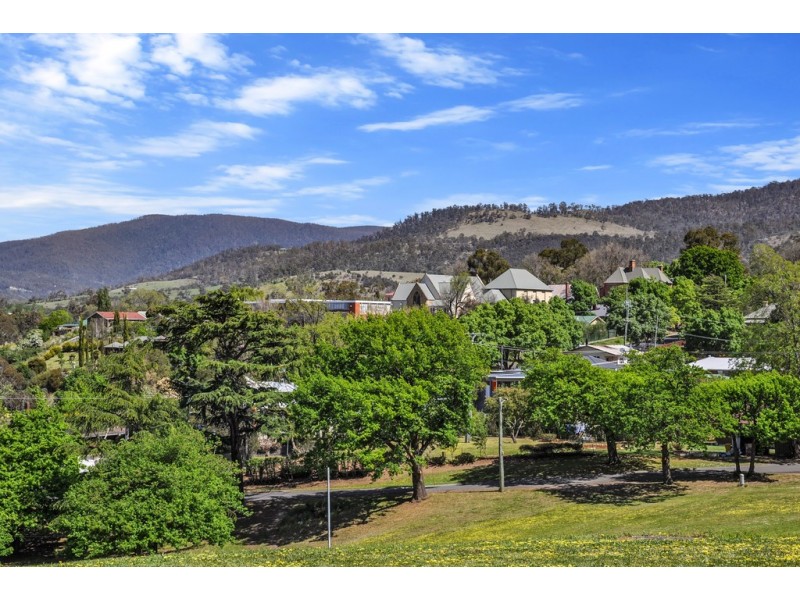 5 Turriff Lodge Drive, New Norfolk TAS 7140