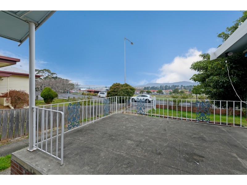 22 Main Road, Claremont TAS 7011