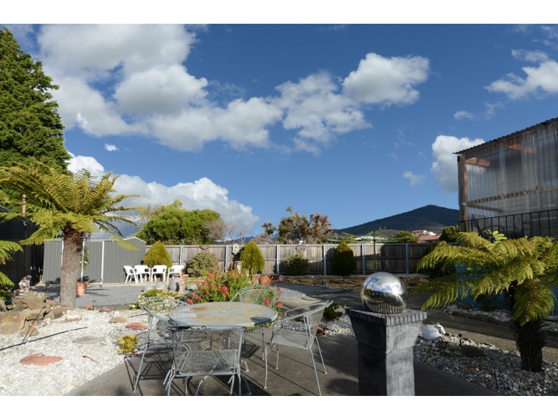 15 Yoora Street, Berriedale TAS 7011