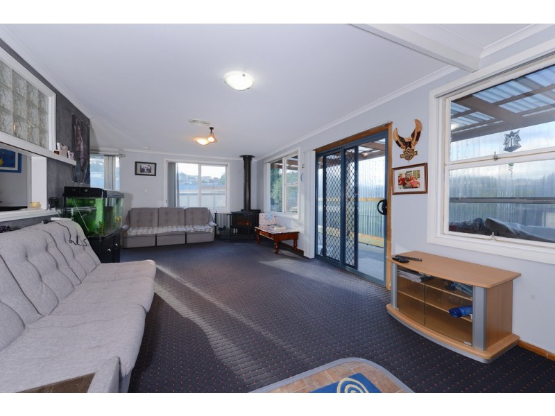 15 Yoora Street, Berriedale TAS 7011