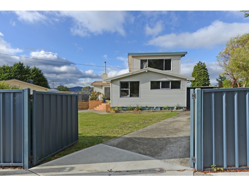 15 Yoora Street, Berriedale TAS 7011