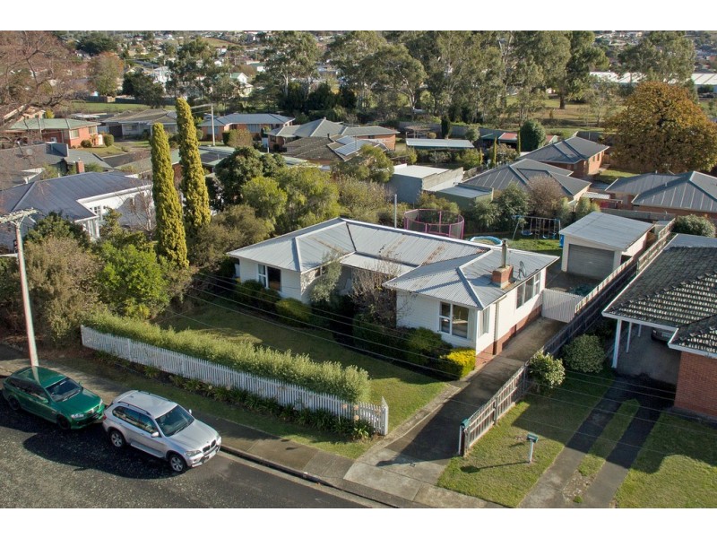 12 Barrett Street, Glenorchy TAS 7010