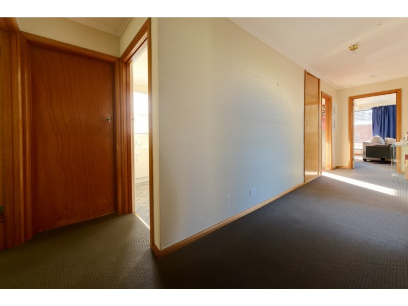 12 Barrett Street, Glenorchy TAS 7010