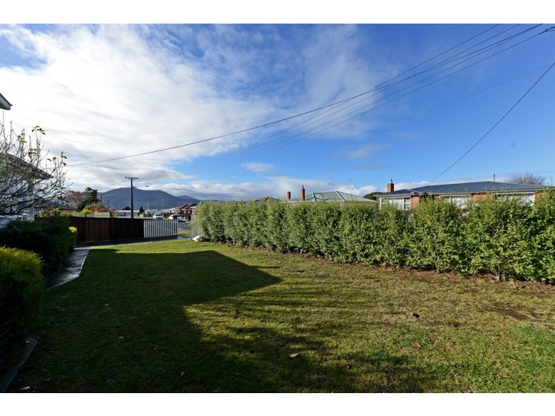 12 Barrett Street, Glenorchy TAS 7010