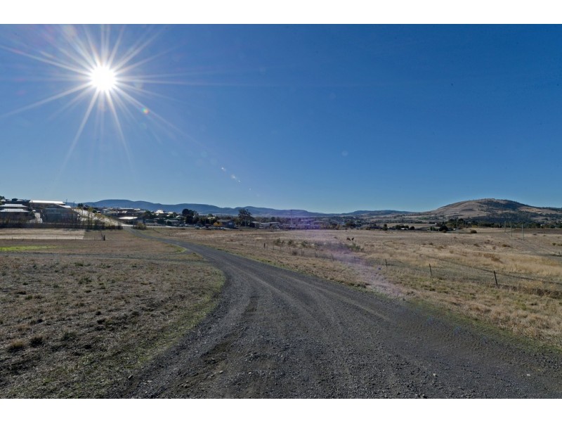 33 Elderslie Road, Brighton TAS 7030