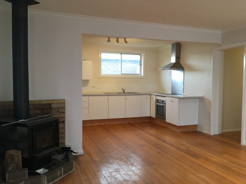 6 Morrisby Street, Rokeby TAS 7019