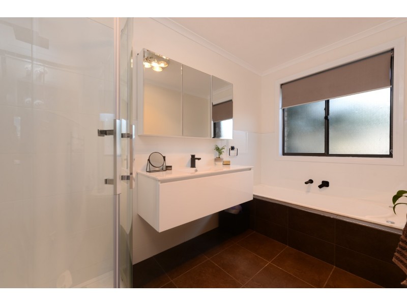 23 Brendan Crescent, Austins Ferry TAS 7011