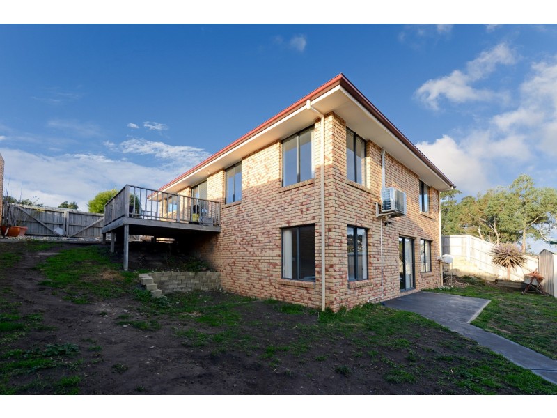 23 Brendan Crescent, Austins Ferry TAS 7011