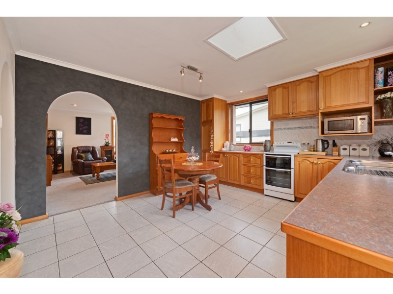 32 Spring Street, Claremont TAS 7011