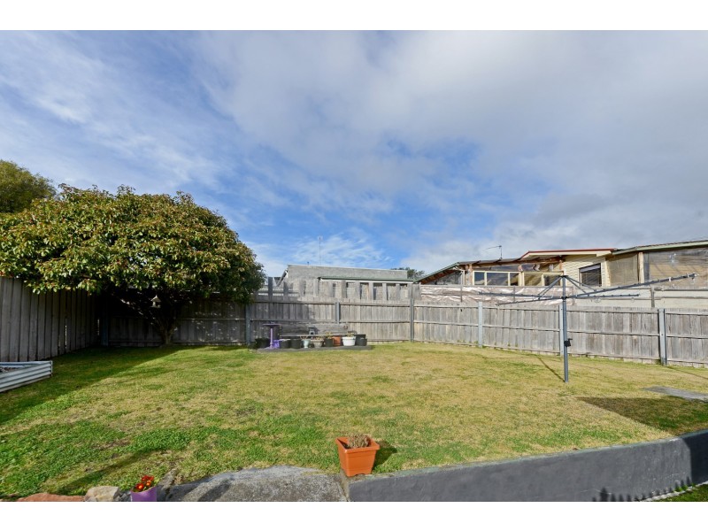 32 Spring Street, Claremont TAS 7011