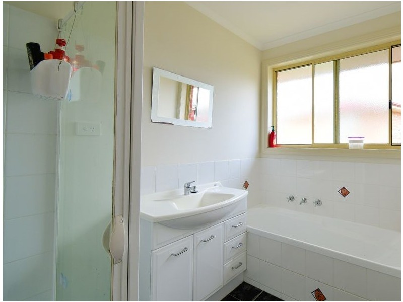 2/12a Morrison Street, Brighton TAS 7030