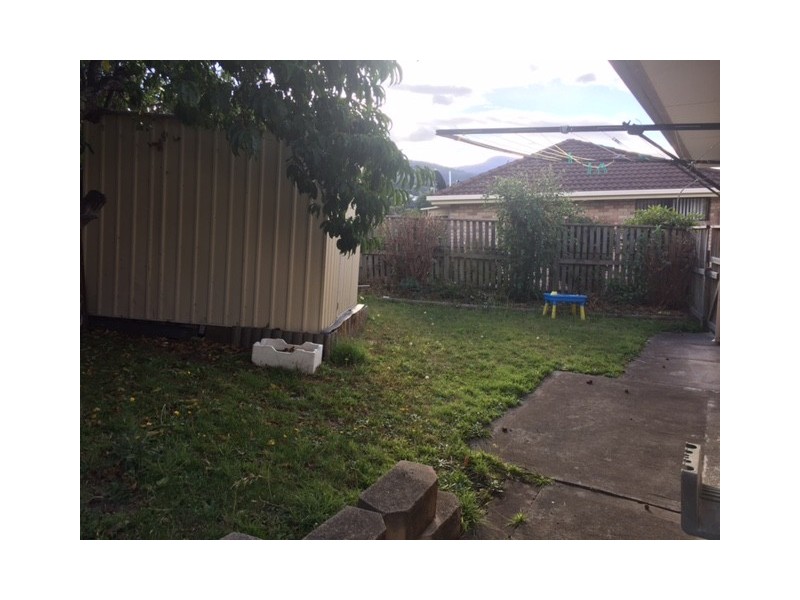 2/10 Vieste Drive, Glenorchy TAS 7010