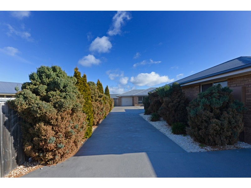 2/4 Roslyn Court, Brighton TAS 7030