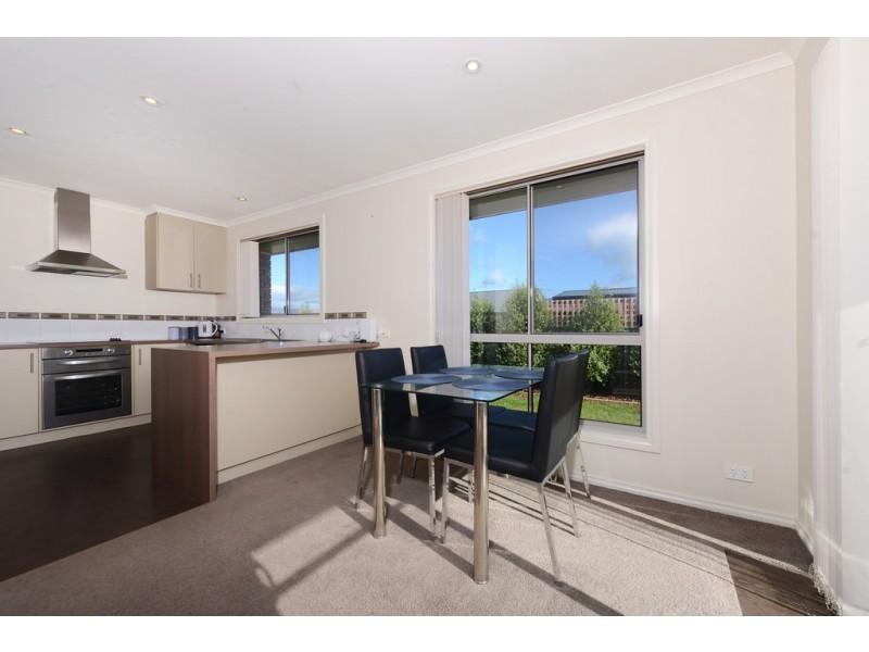 2/4 Roslyn Court, Brighton TAS 7030