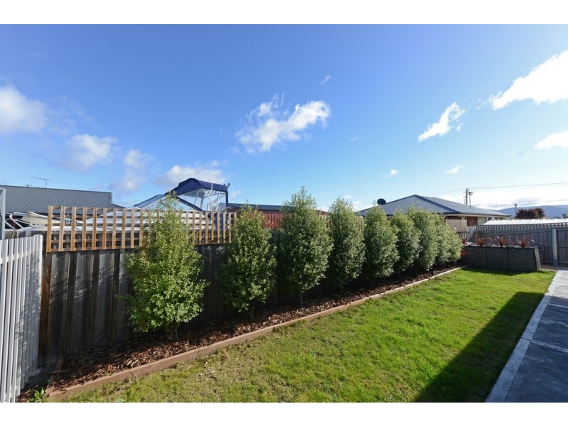 2/4 Roslyn Court, Brighton TAS 7030