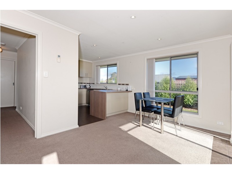 2/4 Roslyn Court, Brighton TAS 7030