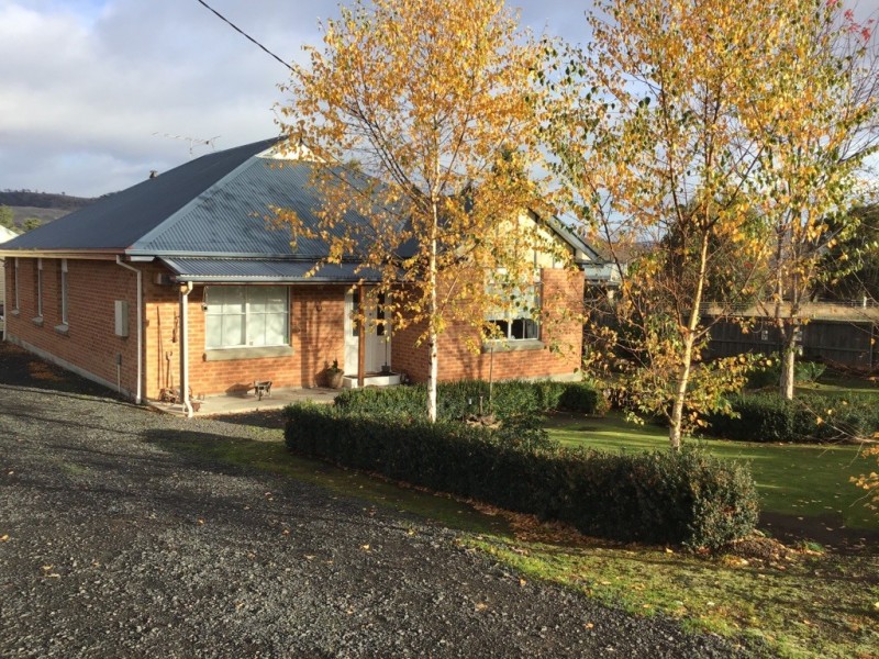 67 Main Road, Kempton TAS 7030