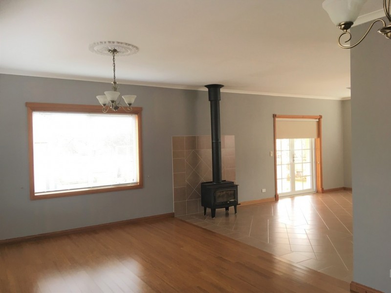 67 Main Road, Kempton TAS 7030