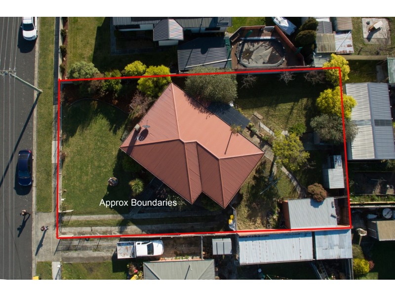 14 Phillips Avenue, New Norfolk TAS 7140