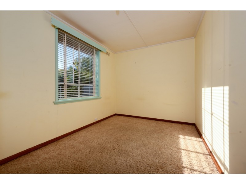 14 Phillips Avenue, New Norfolk TAS 7140