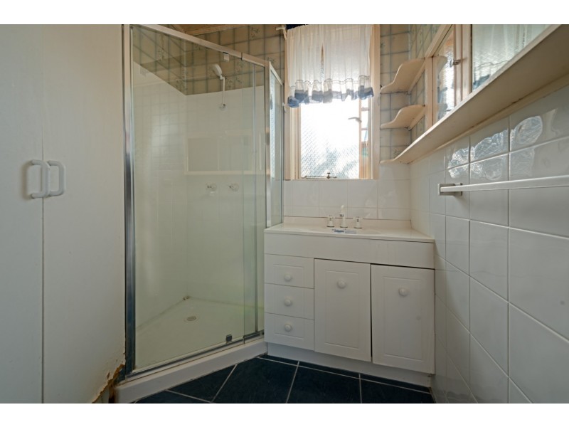 14 Phillips Avenue, New Norfolk TAS 7140