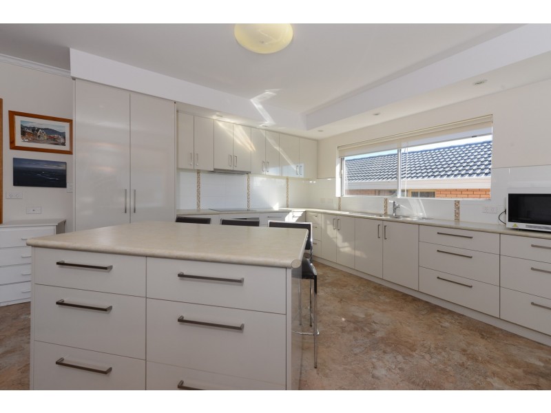40 Riverway Road, Montrose TAS 7010
