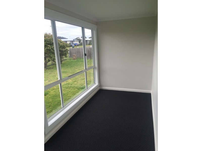 8 Selwyn Street, Triabunna TAS 7190