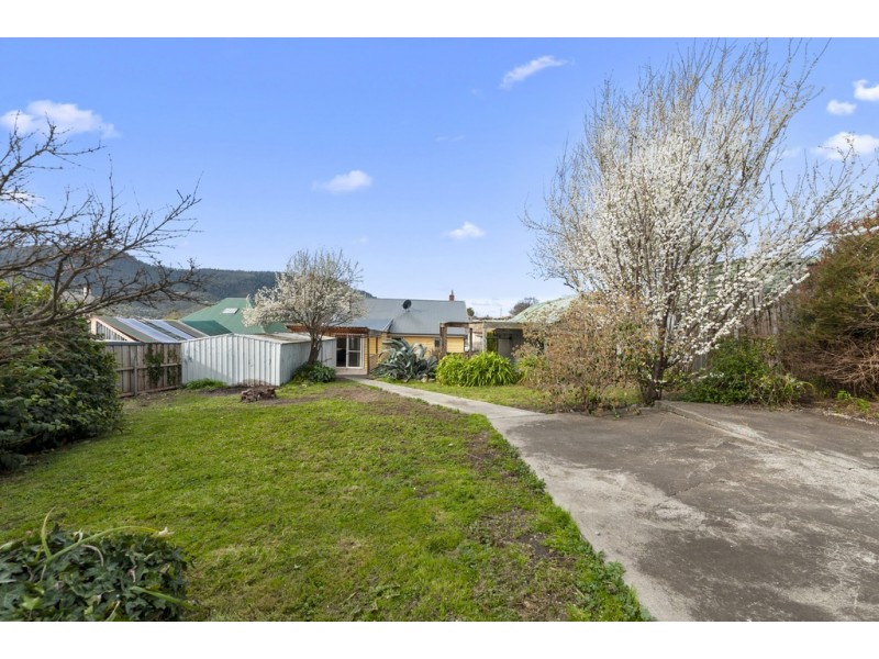15 Blair Street, New Norfolk TAS 7140