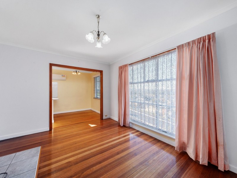 16 Pekurn Crescent, Berriedale TAS 7011