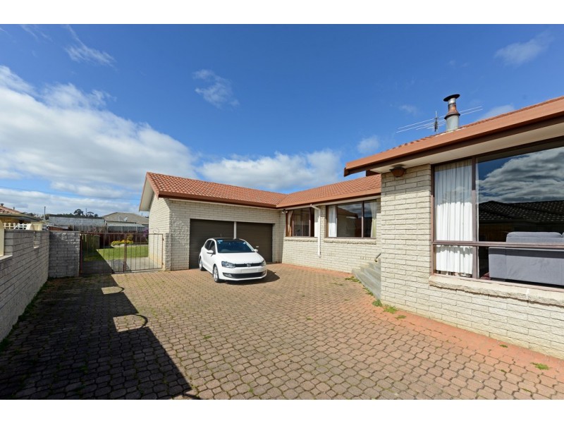 25 Barrett Street, Glenorchy TAS 7010