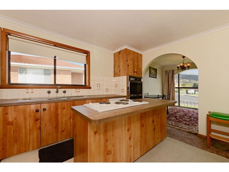 25 Barrett Street, Glenorchy TAS 7010
