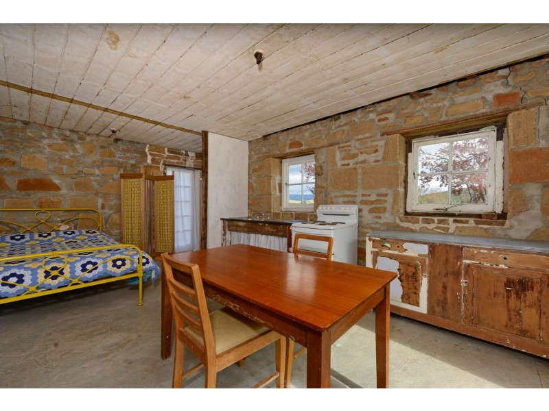 71 Franklin Place, Hamilton TAS 7140