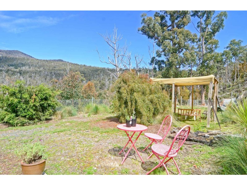 97 Jefferys Track, Lachlan TAS 7140