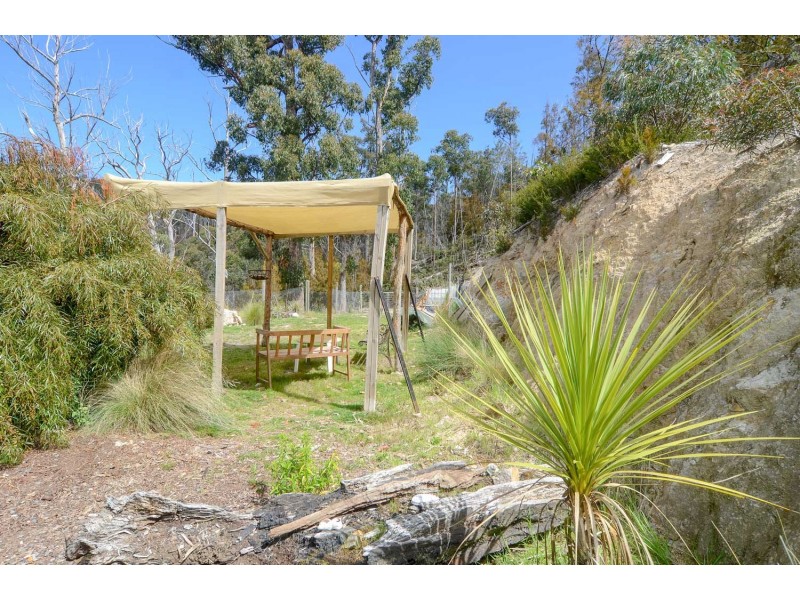 97 Jefferys Track, Lachlan TAS 7140