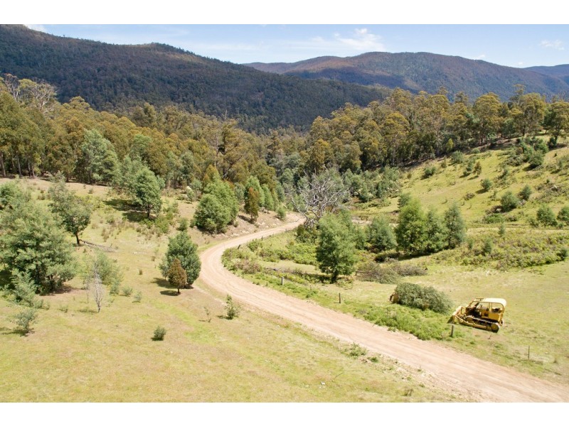 270 Mount Charles Road, Lachlan TAS 7140