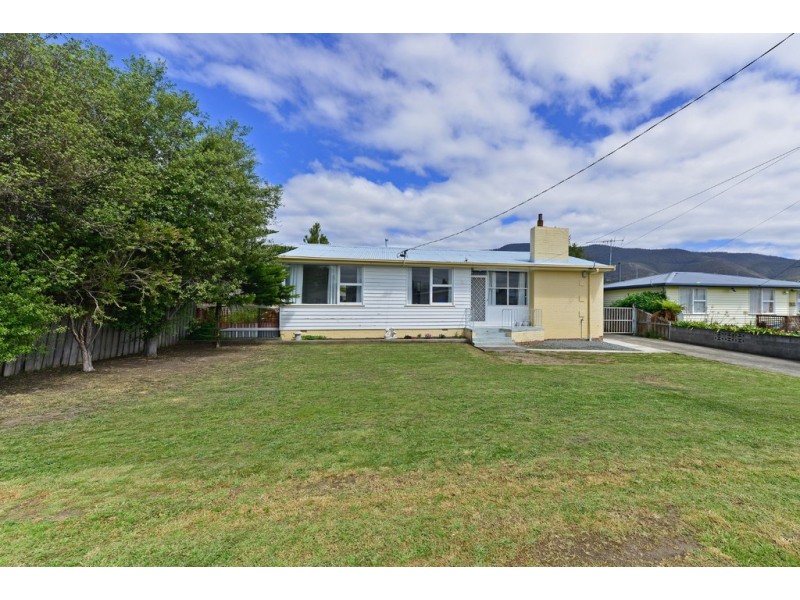 2 Belgrave Street, Claremont TAS 7011