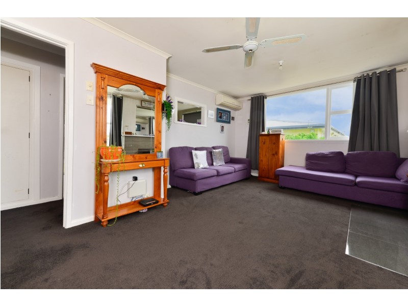2 Belgrave Street, Claremont TAS 7011