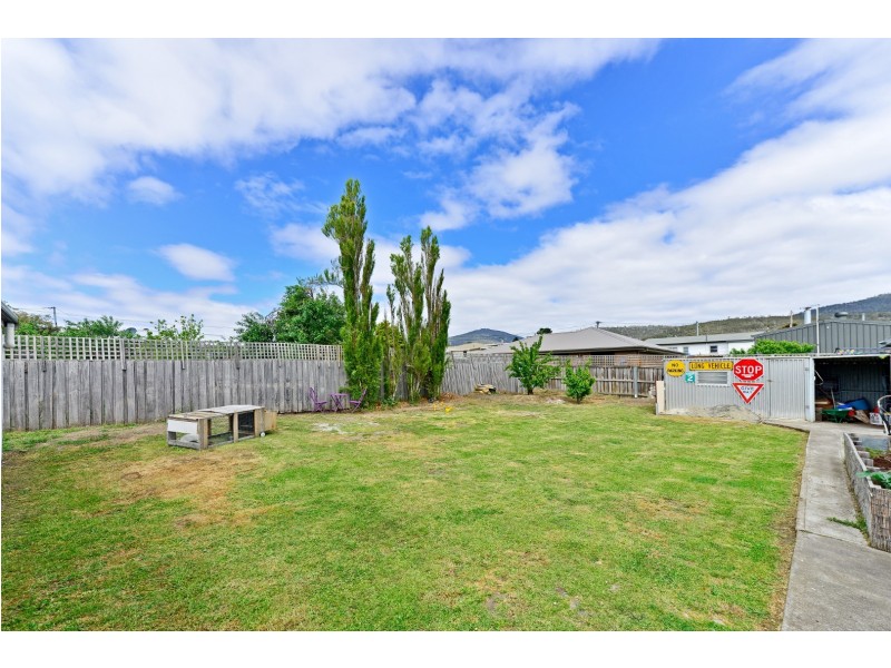 2 Belgrave Street, Claremont TAS 7011