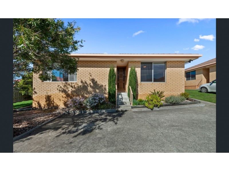 2/5 Montrose road, Montrose TAS 7010