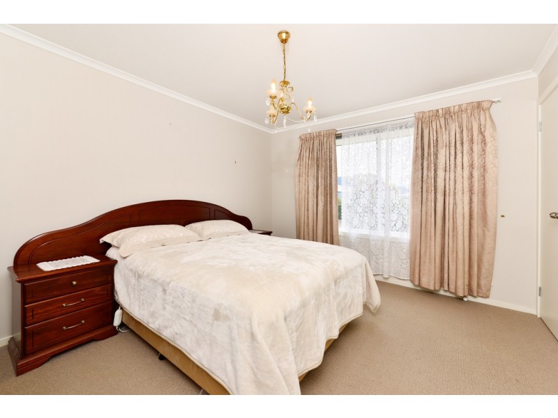 1/18 Shenstone Place, Montrose TAS 7010